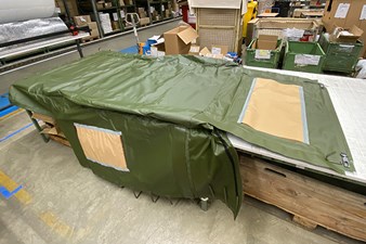 MODEL7 CANVAS TOP COMPL WITH REAR PART