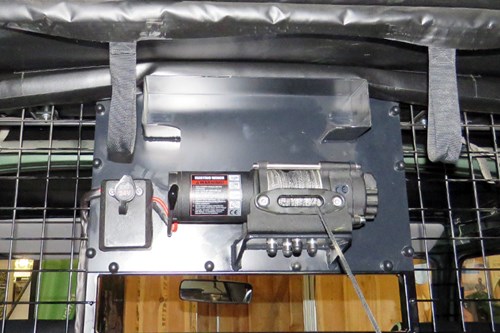 PULL WINCH CONSOLE ON BULKHEAD
