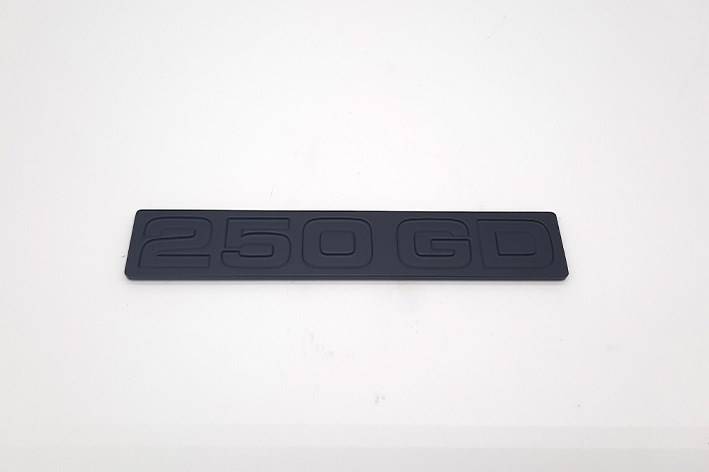 SPIEGELSCHILD 250GD SCHW. OHNE STIFTE