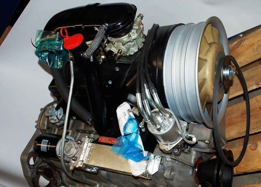 PINZGAUER MOTOR 710/712