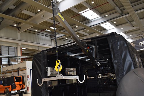 GAME HANGING DEVICE