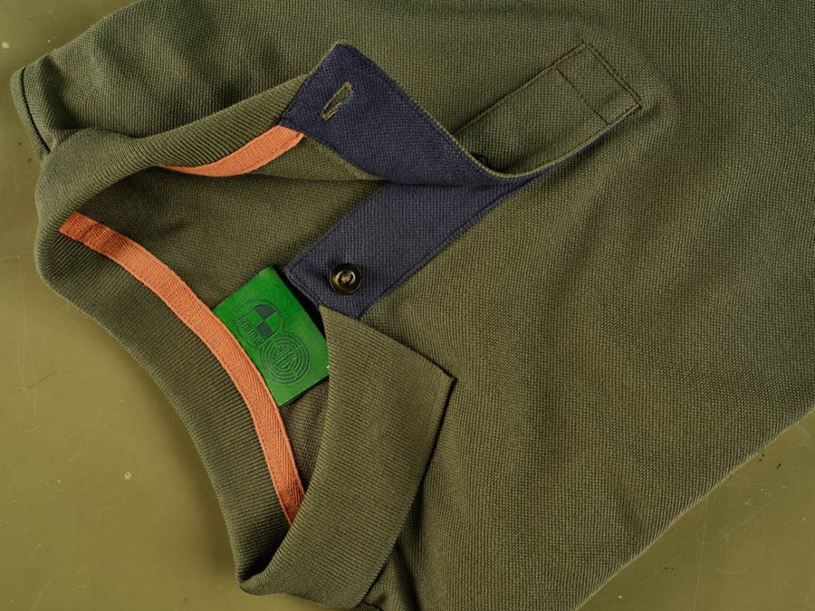 Detail Polo oliv